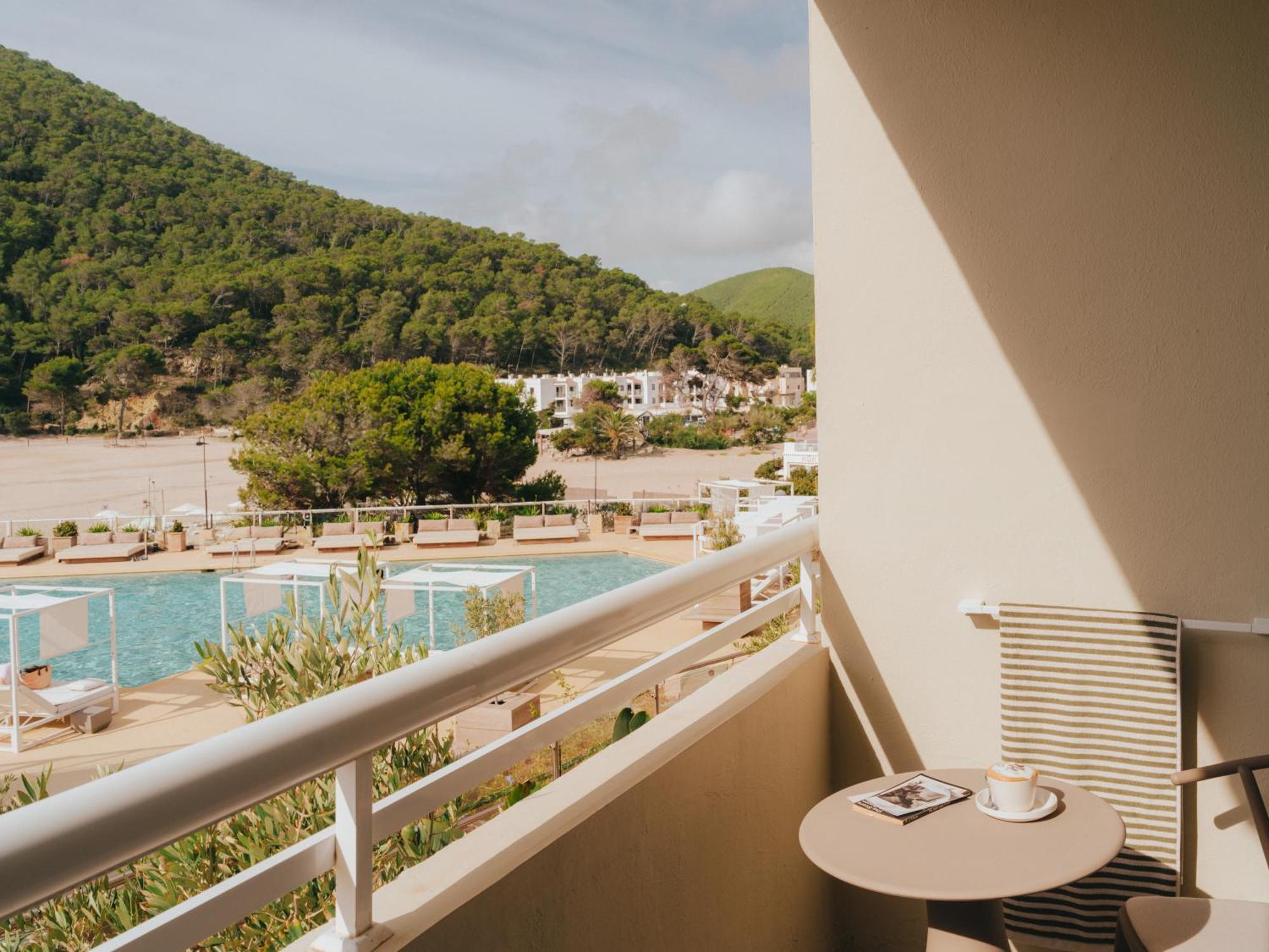 Hyde Ibiza Hotel Cala Llonga  Exterior photo